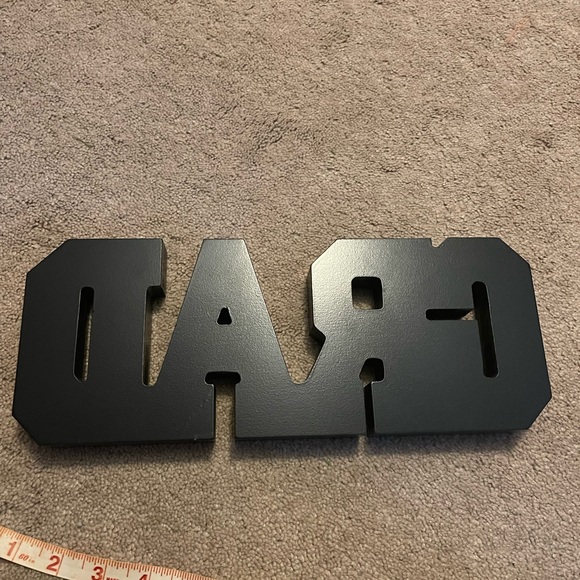 Wood standing Grad sign - Picture 3 of 4